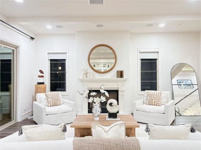 22 Shadybend, Irvine, CA 92602