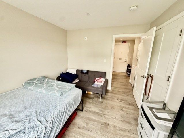 882 Mass Ave 2E, Arlington, MA 02476