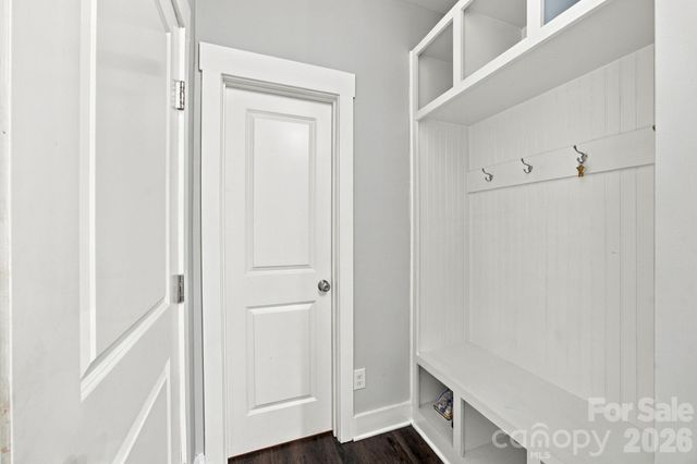10124 Michael Crossing Drive, Charlotte, NC 28213