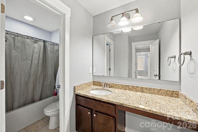 10124 Michael Crossing Drive, Charlotte, NC 28213