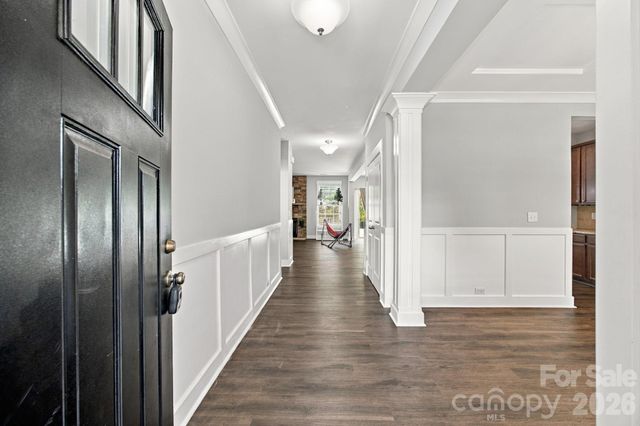10124 Michael Crossing Drive, Charlotte, NC 28213