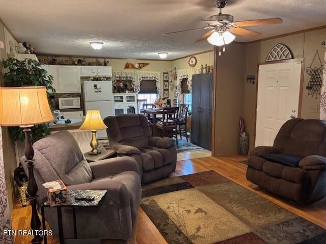 1018 Sitting Bull Point, Crossville, TN 38572
