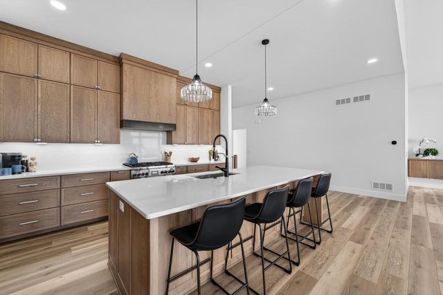 1403 Atlas Trail, Waunakee, WI 53597