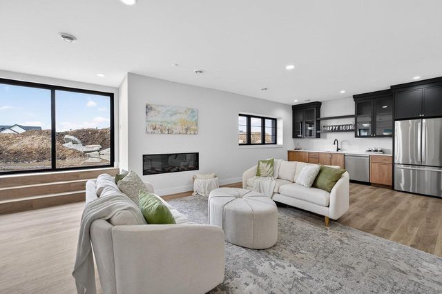 1403 Atlas Trail, Waunakee, WI 53597