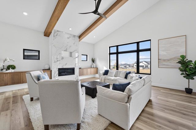 1403 Atlas Trail, Waunakee, WI 53597