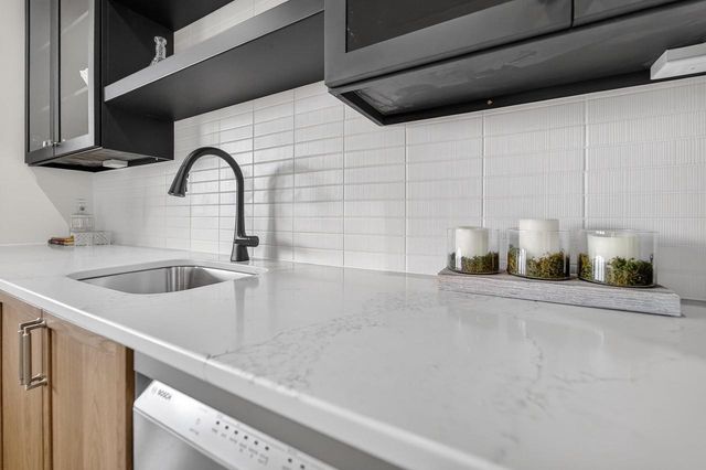 1403 Atlas Trail, Waunakee, WI 53597