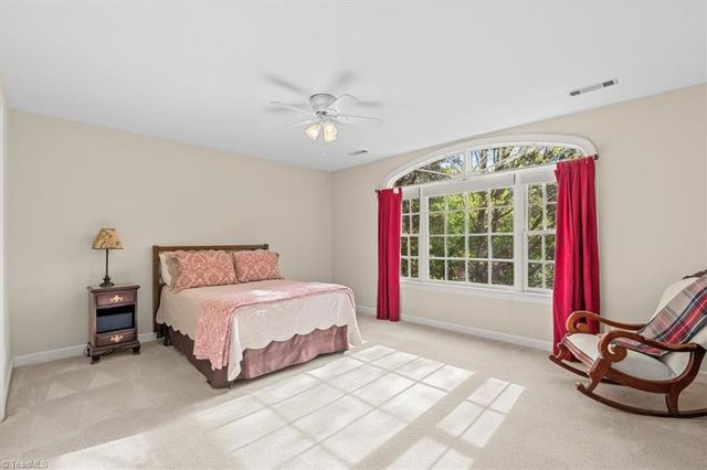6605 Stonecroft Drive, Oak Ridge, NC 27310