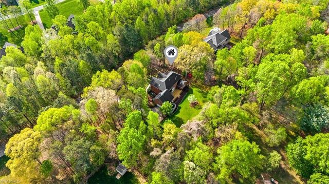 6605 Stonecroft Drive, Oak Ridge, NC 27310