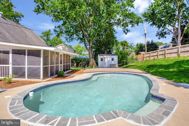 2912 BARRISTER LN, Bowie, MD 20715