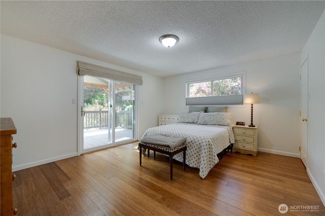 1918 S Lake Stickney Dr, Lynnwood, WA 98087