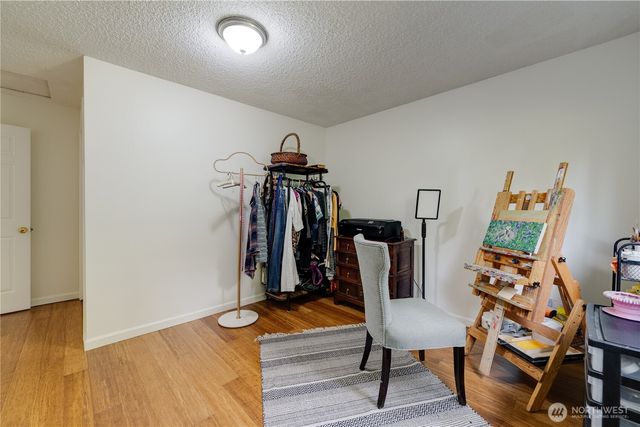 1918 S Lake Stickney Dr, Lynnwood, WA 98087