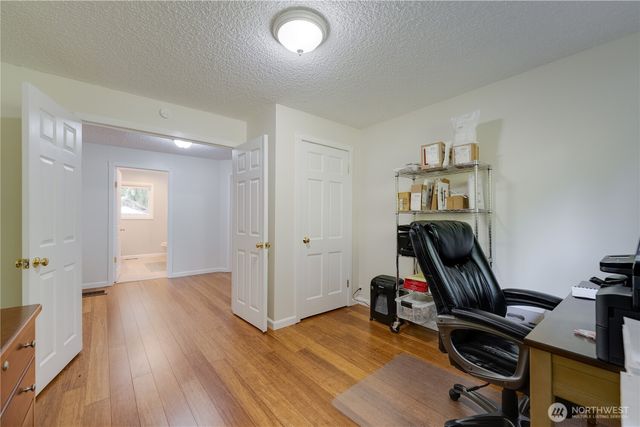 1918 S Lake Stickney Dr, Lynnwood, WA 98087