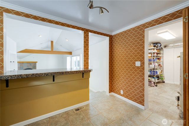 1918 S Lake Stickney Dr, Lynnwood, WA 98087