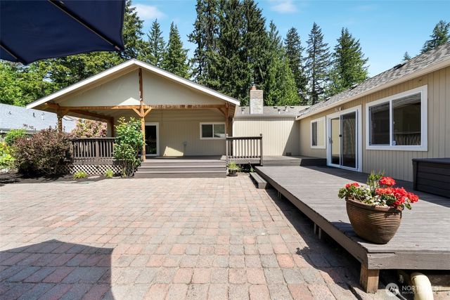 1918 S Lake Stickney Dr, Lynnwood, WA 98087