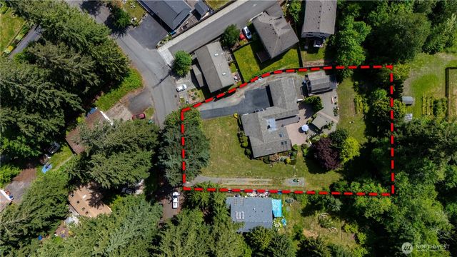1918 S Lake Stickney Dr, Lynnwood, WA 98087