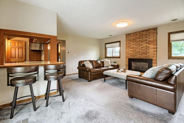 227 Dawn Avenue, Shoreview, MN 55126