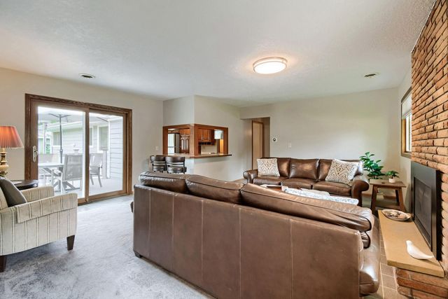 227 Dawn Avenue, Shoreview, MN 55126