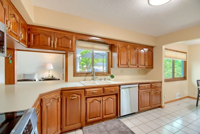227 Dawn Avenue, Shoreview, MN 55126