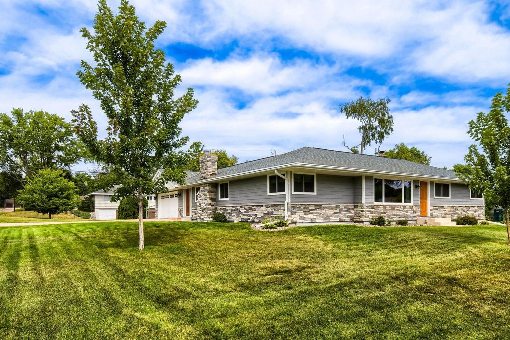 227 Dawn Avenue, Shoreview, MN 55126 — exterior