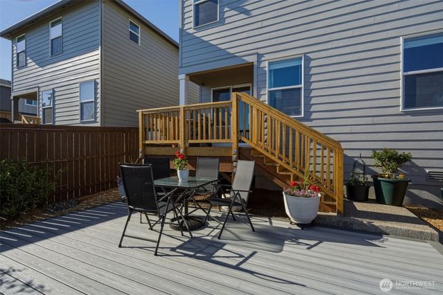 1021 NW 174TH Street, Ridgefield, WA 98642