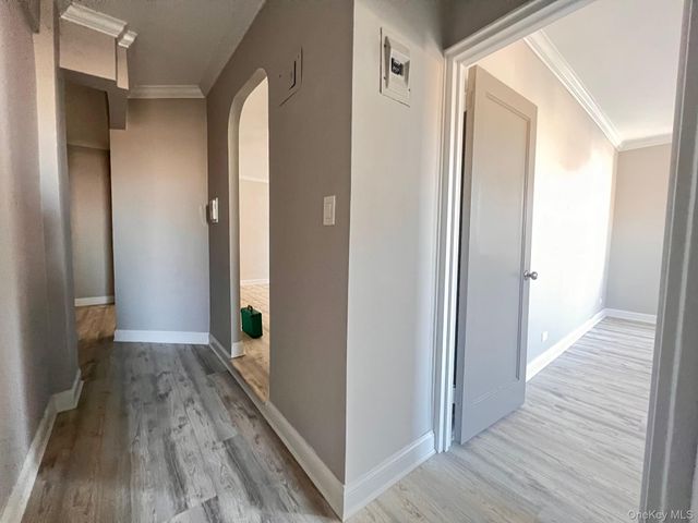 63-109 Saunders St C14, Rego Park, NY 11374