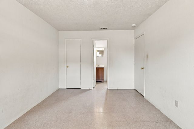 1572 Reef Drive, Pelican Bay, TX 76020