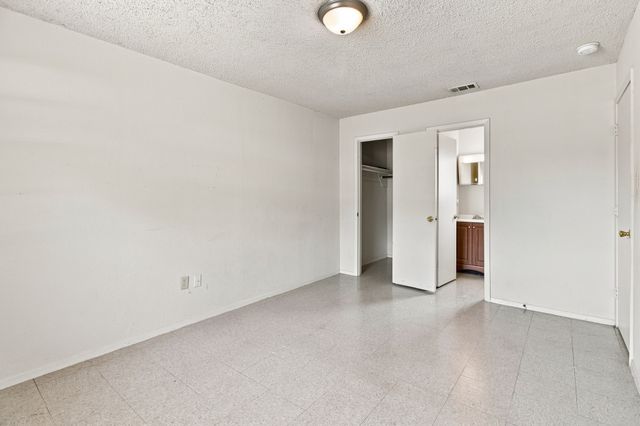 1572 Reef Drive, Pelican Bay, TX 76020