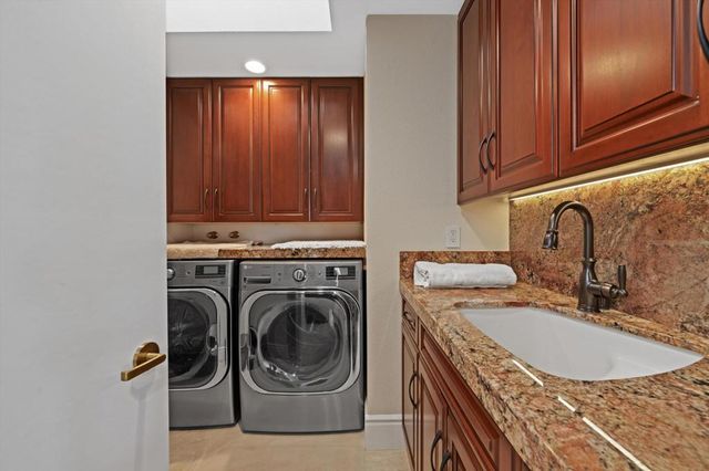 1 Mayfair Drive, Rancho Mirage, CA 92270