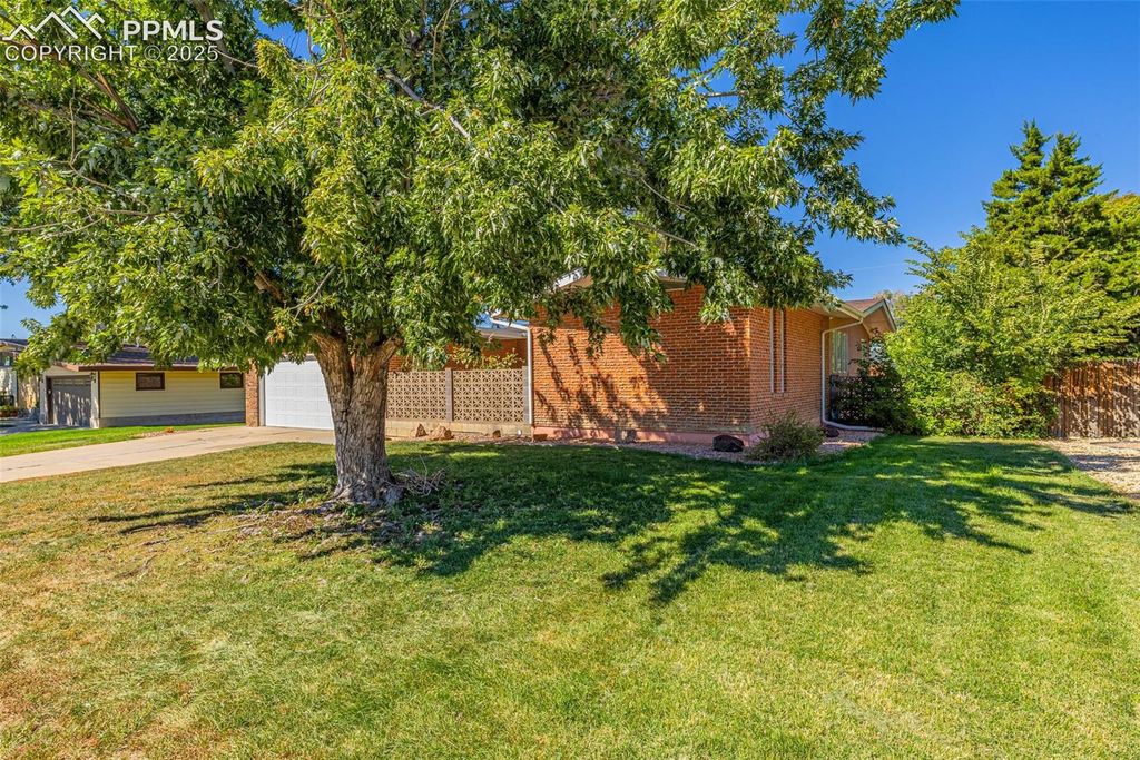 3217 Colfax Avenue, Pueblo, CO 81008 — photo 3