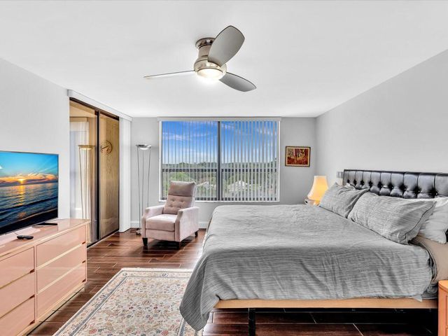 7201 Promenade Drive 602, Boca Raton, FL 33433