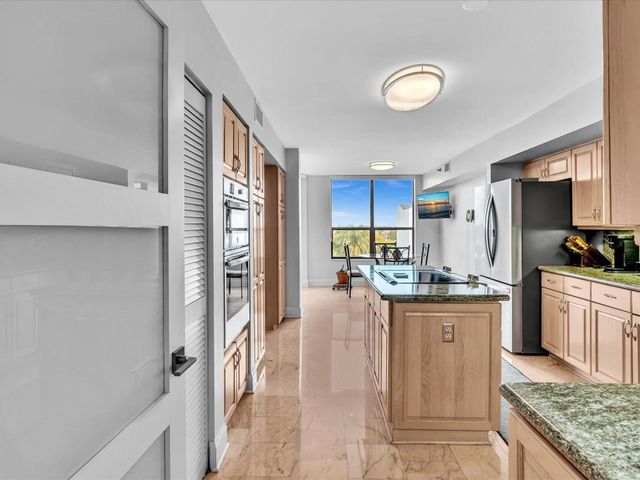 7201 Promenade Drive 602, Boca Raton, FL 33433