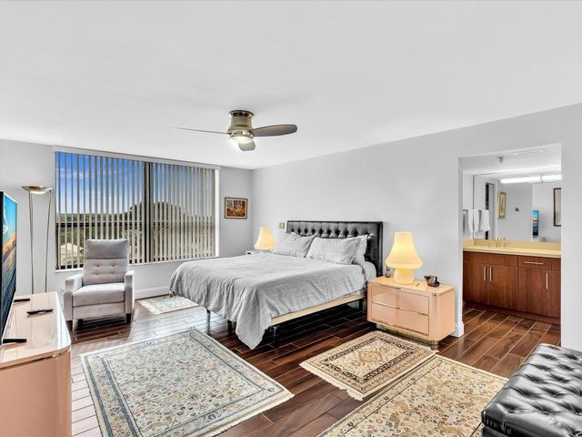 7201 Promenade Drive 602, Boca Raton, FL 33433