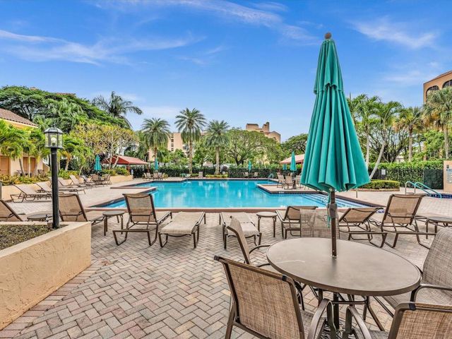 7201 Promenade Drive 602, Boca Raton, FL 33433