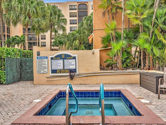 7201 Promenade Drive 602, Boca Raton, FL 33433