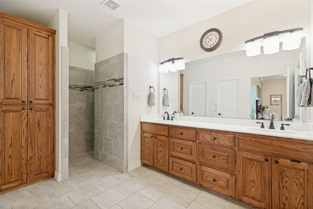 158 Whispering Winds Drive, Gunter, TX 75058