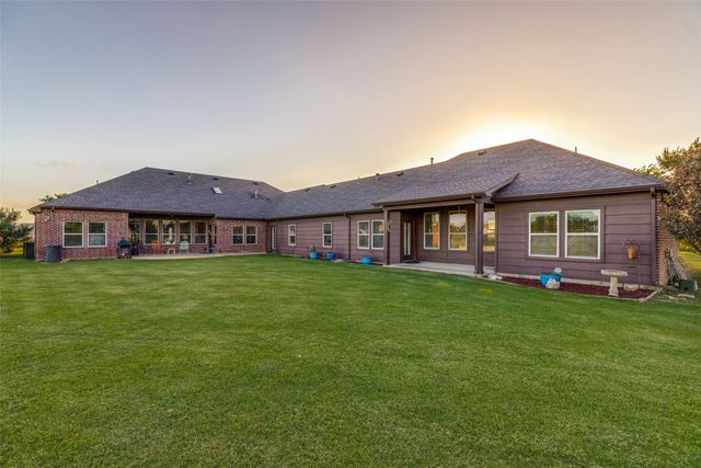 158 Whispering Winds Drive, Gunter, TX 75058