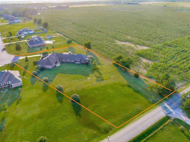158 Whispering Winds Drive, Gunter, TX 75058