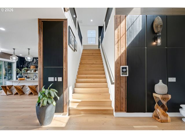 12904 Nw 30TH Ave, Vancouver, WA 98685