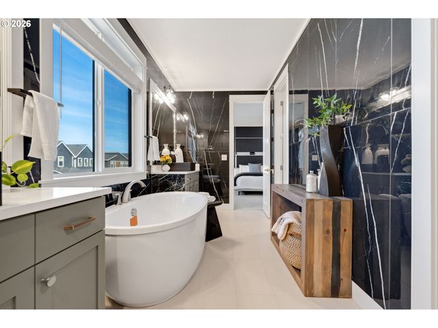 12904 Nw 30TH Ave, Vancouver, WA 98685