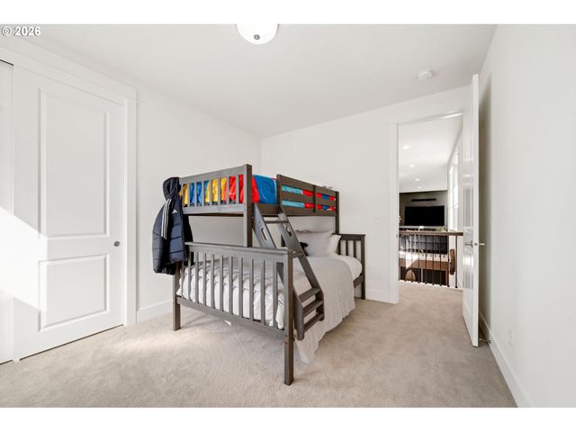 12904 Nw 30TH Ave, Vancouver, WA 98685