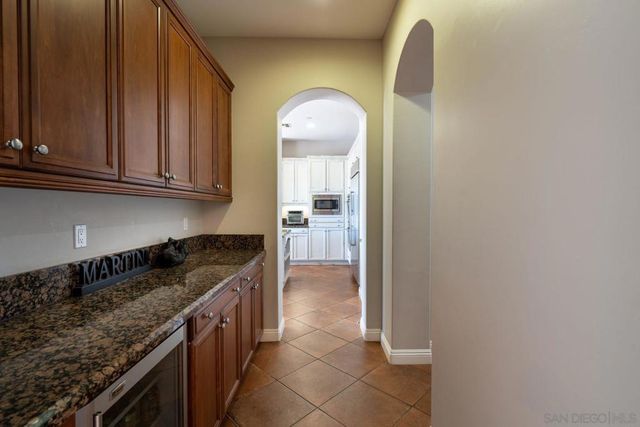 11423 Olive Knoll Court, San Diego, CA 92131