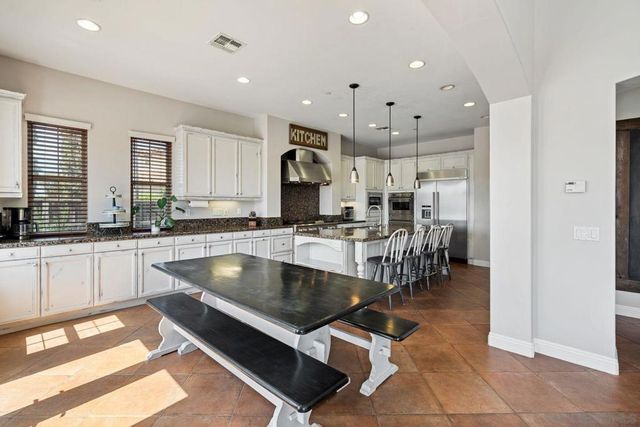 11423 Olive Knoll Court, San Diego, CA 92131