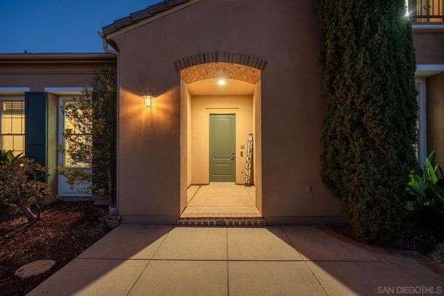 11423 Olive Knoll Court, San Diego, CA 92131