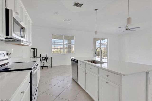 2553 Kona WAY, Naples, FL 34120