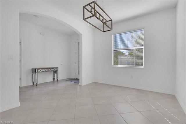 2553 Kona WAY, Naples, FL 34120