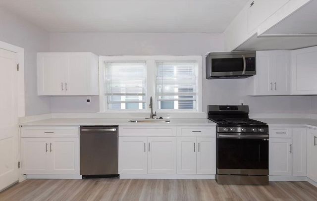 287 Medford St 1, Somerville, MA 02143