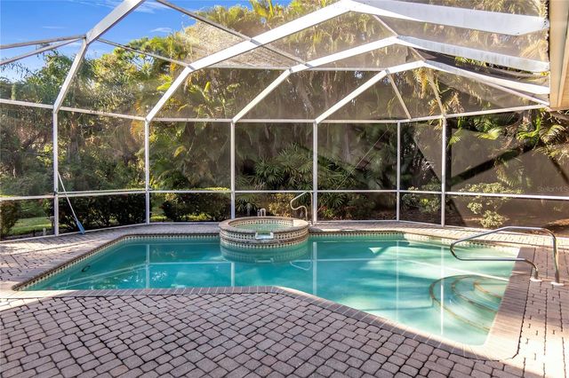 8882 BLOOMFIELD BOULEVARD, Sarasota, FL 34238