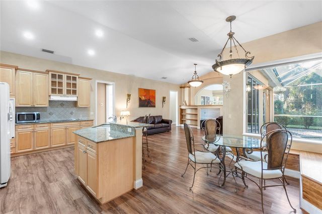 8882 BLOOMFIELD BOULEVARD, Sarasota, FL 34238