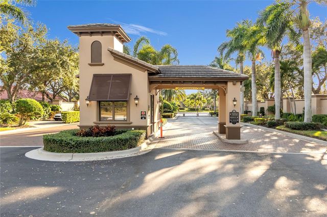 8882 BLOOMFIELD BOULEVARD, Sarasota, FL 34238