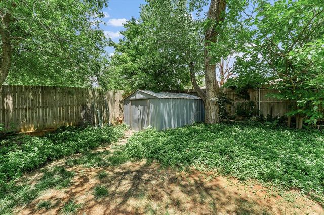 11604 N Victoria Drive, Oklahoma City, OK 73120
